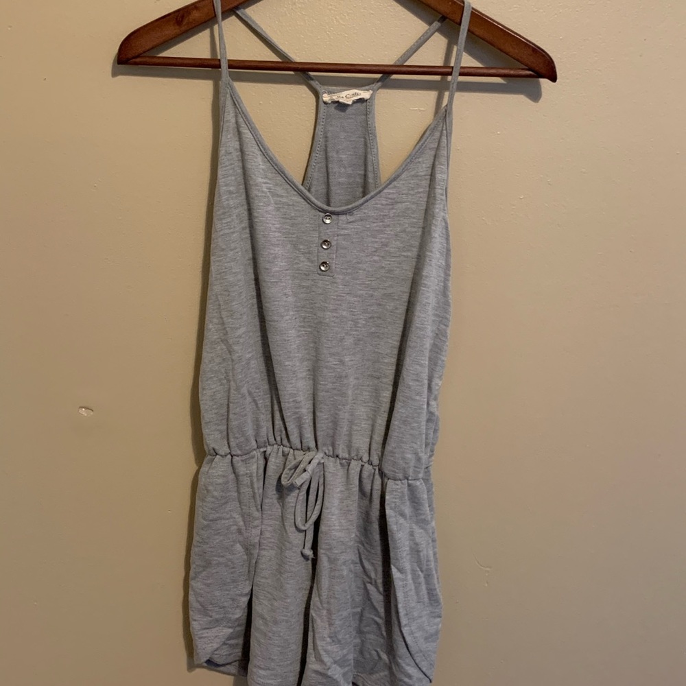 rollercoaster grey jumper shorts cute flirty